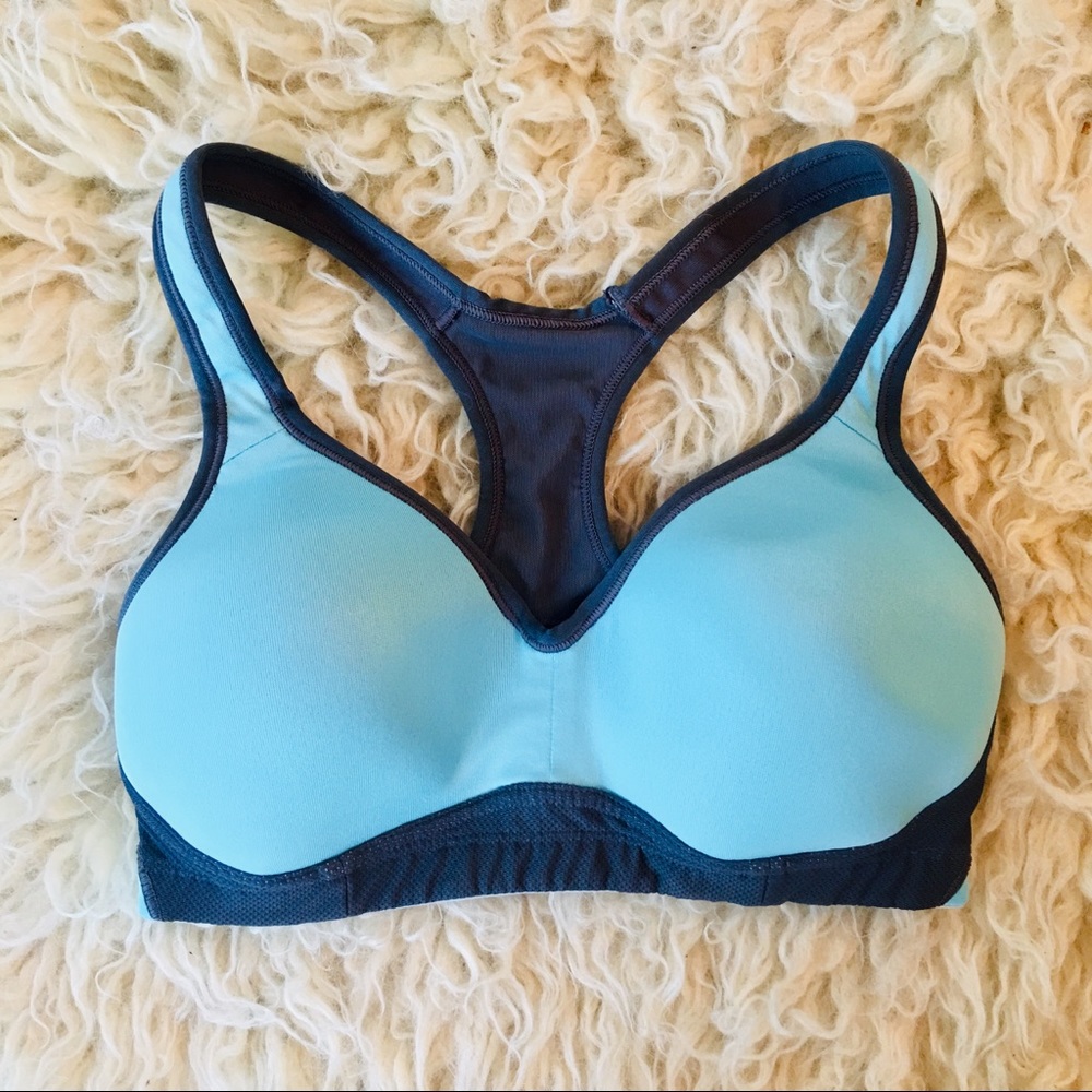 NWoT Medium Support Keyhole Racerback Sports Bra
